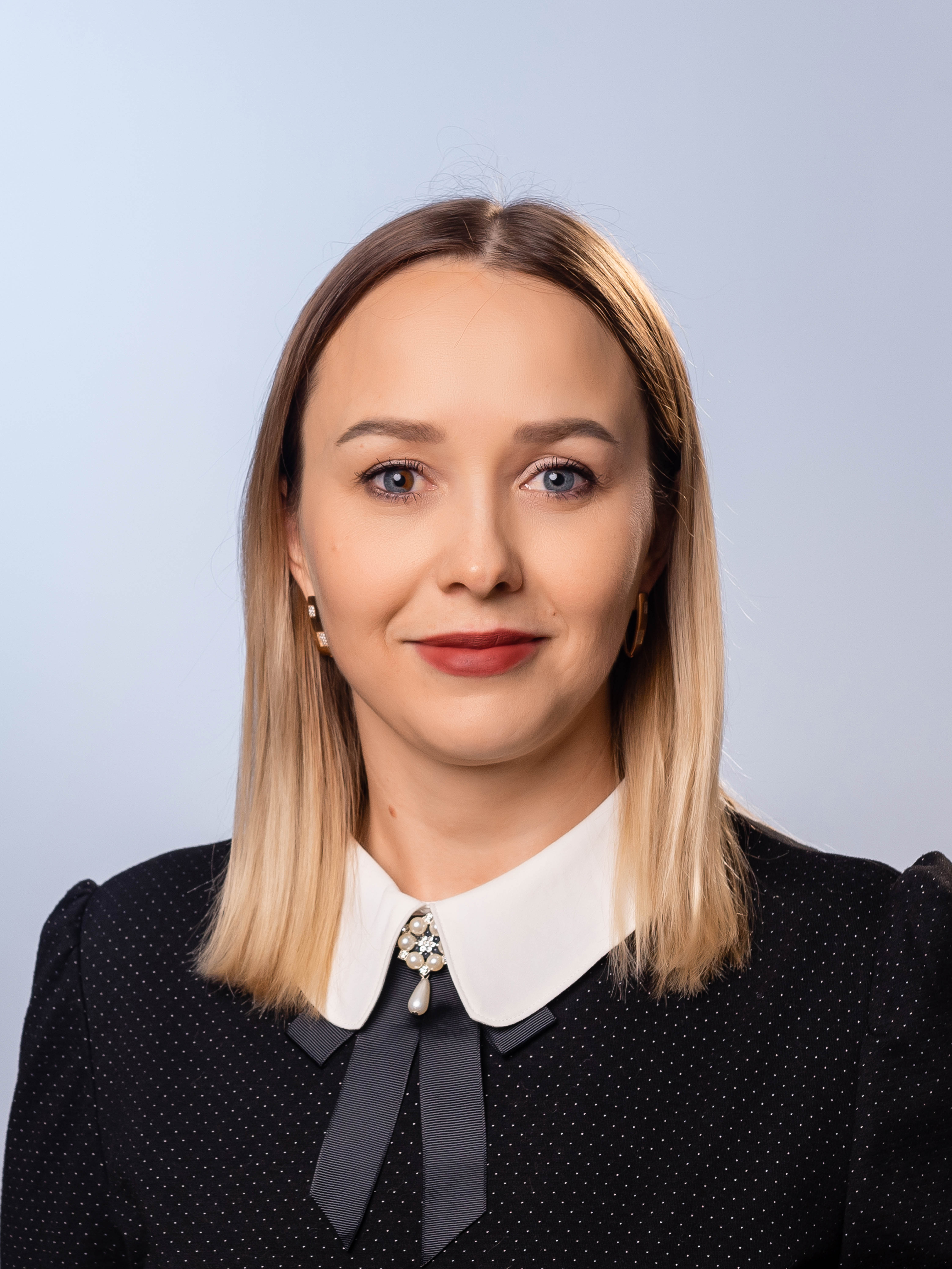 Обухова Людмила Геннадьевна.